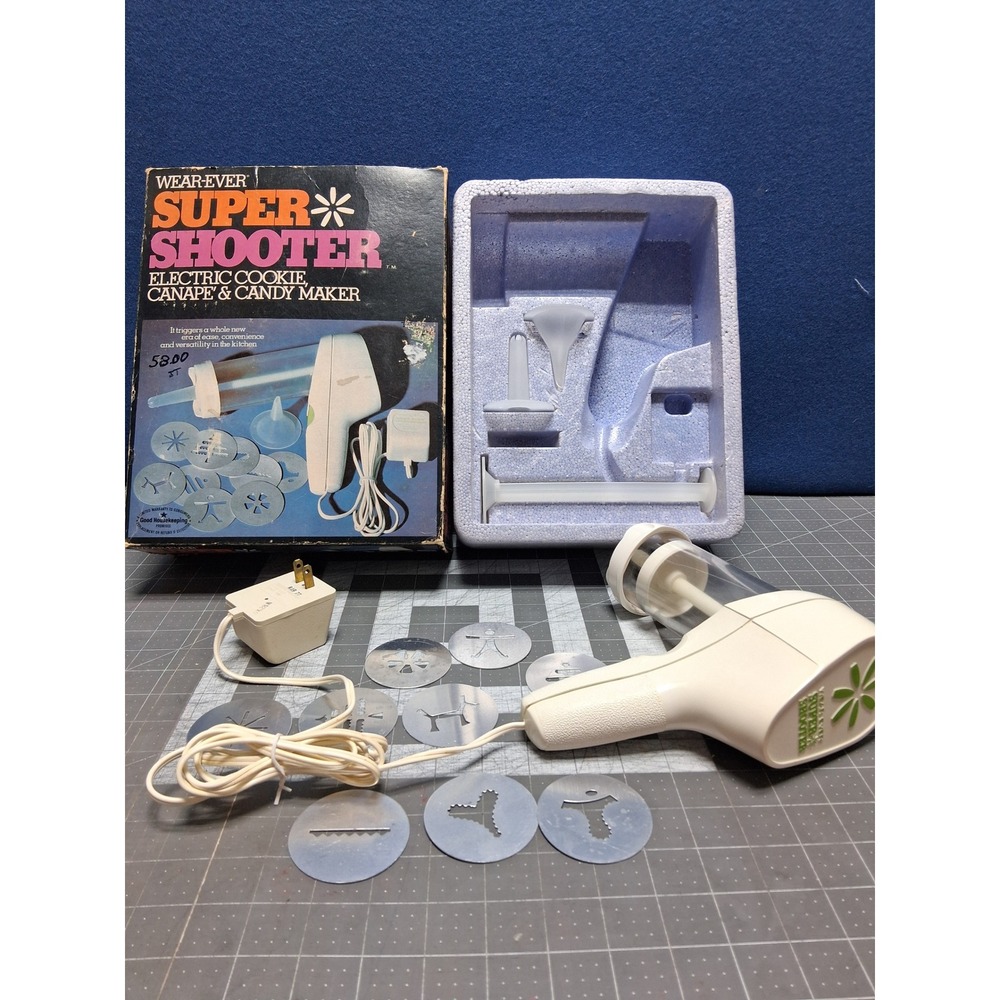 Wear Ever Super Shooter Electric‎ Cookie Maker White PS7204 Vintage 7000 Series